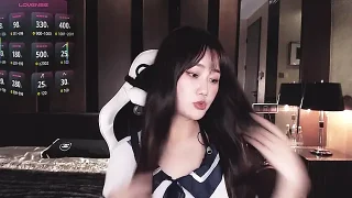 Aurora_-77 nude stripping on cam for live sex video chat