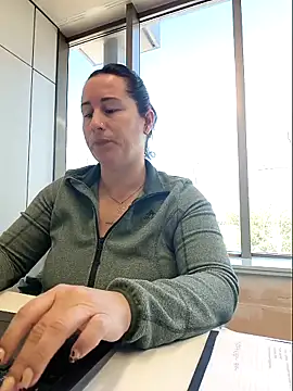 bichota85 nude stripping on cam for live sex video chat