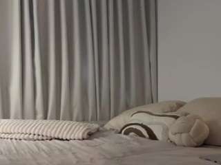 MiaVega1 nude and sexy before cam for live chat