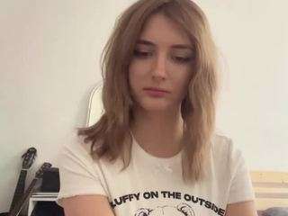 PaulettaRenard nude and sexy before cam for live chat