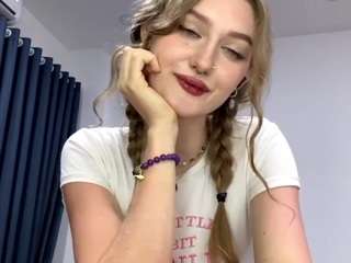 RosalieVasseurBevy nude and sexy before cam for live chat