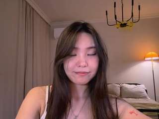 ShirleenSharpes nude and sexy before cam for live chat