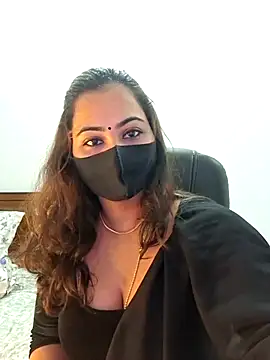 Bristy- nude stripping on cam for live sex video chat