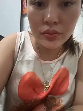 Lina-Naughty nude stripping on cam for live sex video chat
