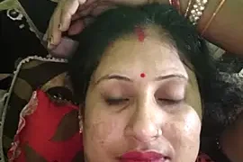 Rayal_bhabi nude stripping on cam for live sex video chat