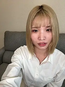 una2001 nude stripping on cam for live sex video chat