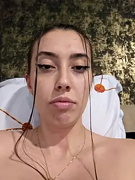 Virgin_Star nude stripping on cam for live sex video chat