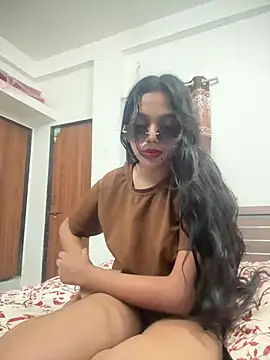 Crazy_Sizzler nude stripping on cam for live sex video chat