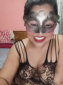 Maskedcurves nude stripping on cam for live sex video chat