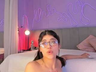 Curvy Corinne nude and sexy before cam for live chat