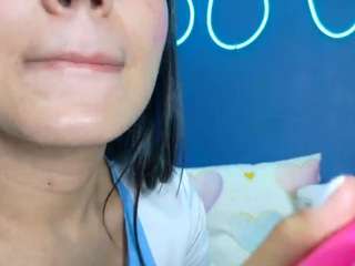 Dannymia68 nude and sexy before cam for live chat