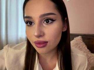 HoaSeed nude and sexy before cam for live chat