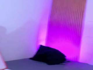 Alexiarosse nude and sexy before cam for live chat