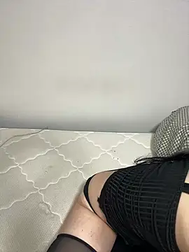 rara_xx_rara nude stripping on cam for live sex video chat